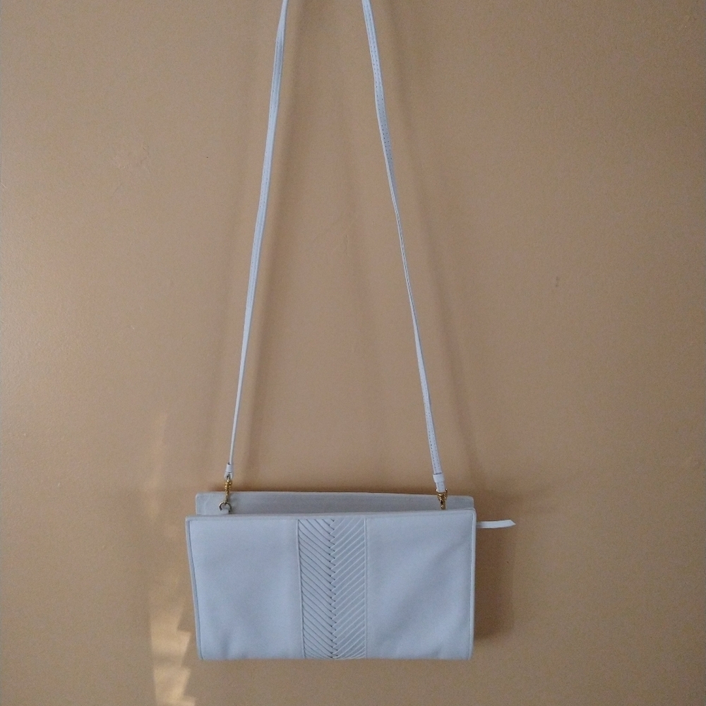 Vintage White Leather crossbody bag/clutch - Picture 2 of 8